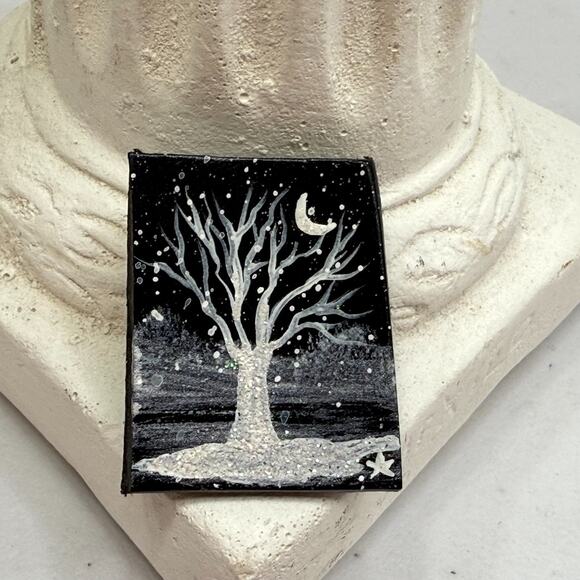 Handcrafted Pins Set of 3 Winter Holiday Painted Leather Brooches Showman, Tree - Picture 6 of 15